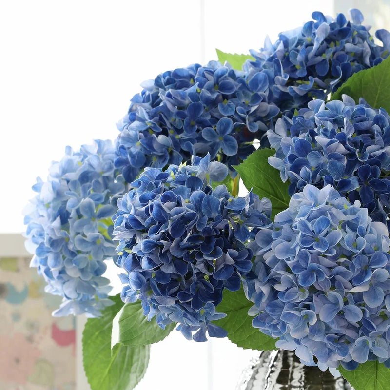 Hortênsias Artificias de Cores Variadas